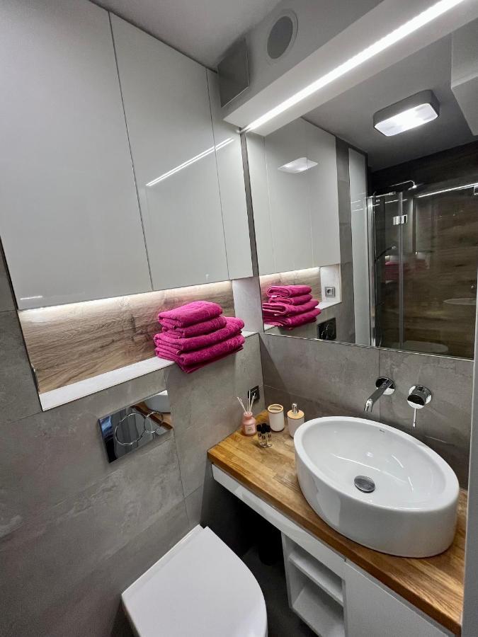 Apartament -- View City Center Pink -- Warszawa Zewnętrze zdjęcie